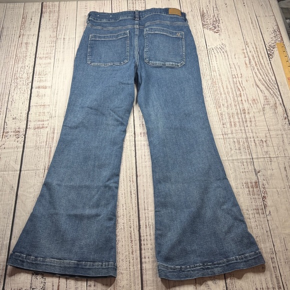 AMERICAN EAGLE SUPER HI-RISE FLARE JEANS STRETCH WOMEN'S SIZE 14 REGULAR DENIM - Picture 3 of 16